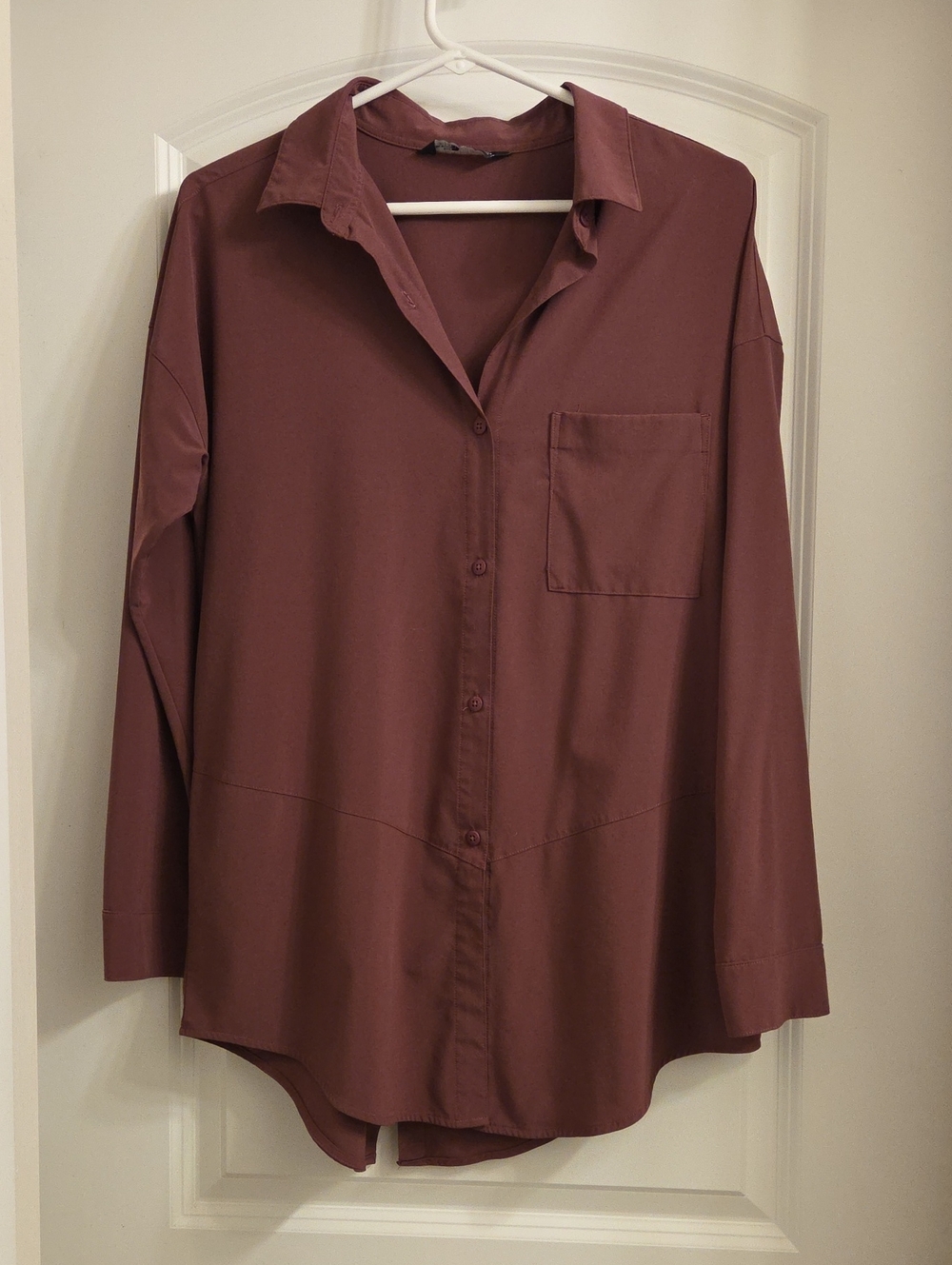 The North Face Womans Long-Sleeve Button-Up Shirt in Dusty Burgundy